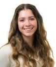 A headshot of Business Honors student, Isabel.